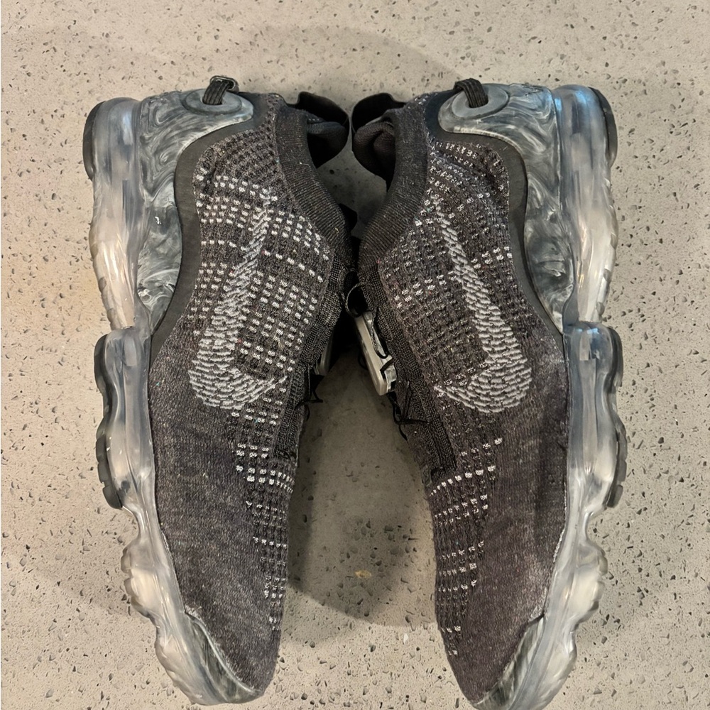 Nike Black and Gray Athletic Shoes